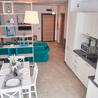 Аренда уютных 2-комнатных апартаментов, 55 м², Мамая, Констанца, Румыния